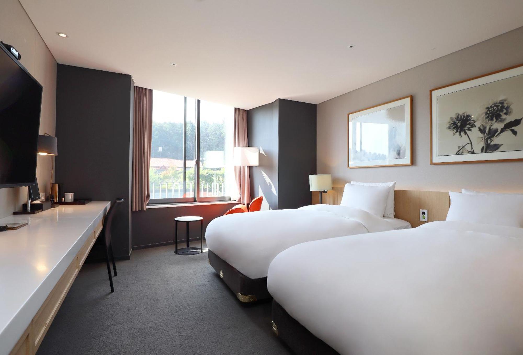 Eden Paradise Hotel Icheon Exterior photo
